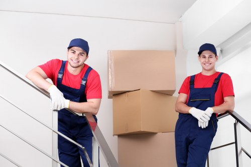 Organised packing and transport for small removals in Chadwell Heath