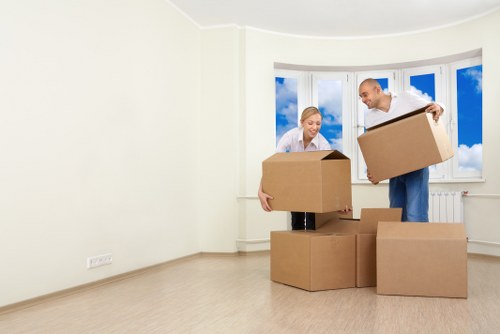 Residential packing support for a home move in Chadwellheath
