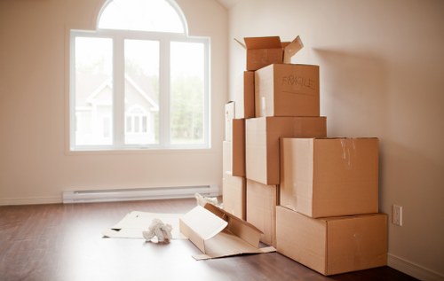 Flat removals in Chadwell Heath planning and apartment moving support