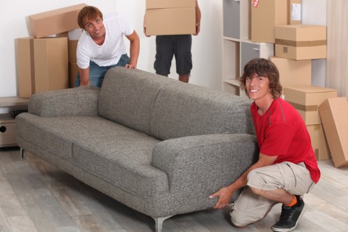 Flexible business storage facility in Chadwellheath for office and retail needs
