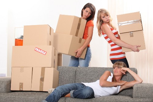 Secure and flexible student storage options in Chadwellheath